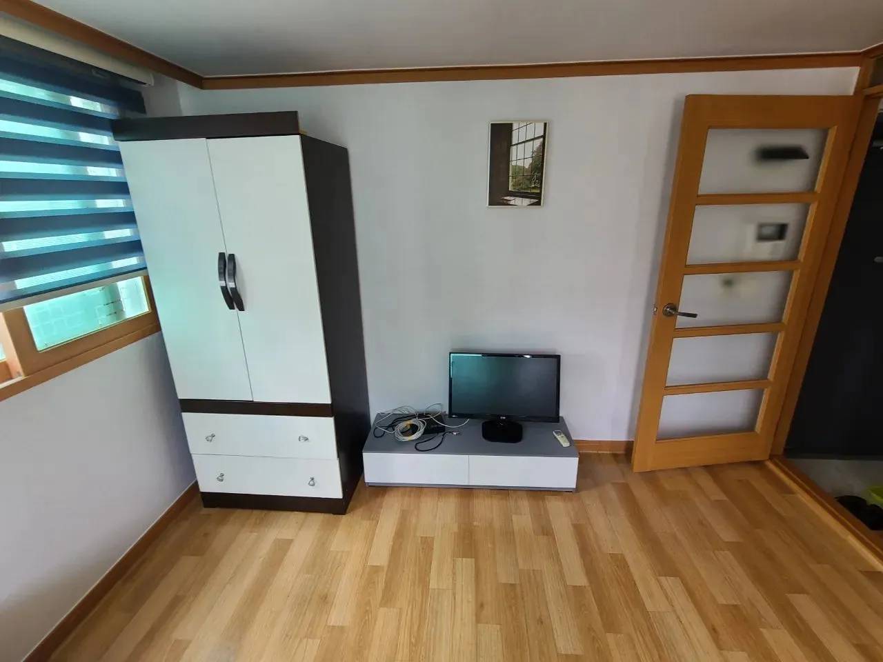 img 2