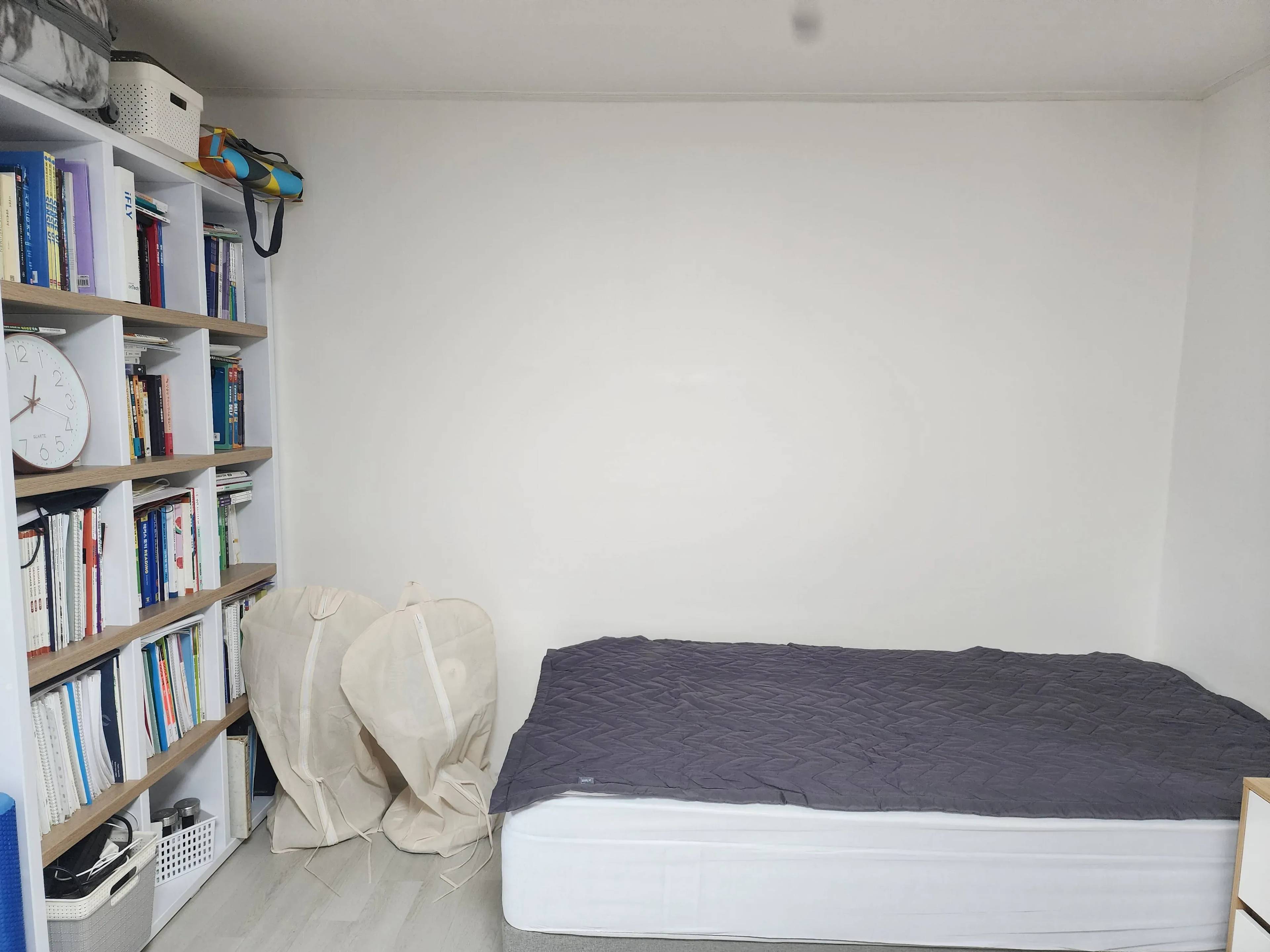 Room image 6