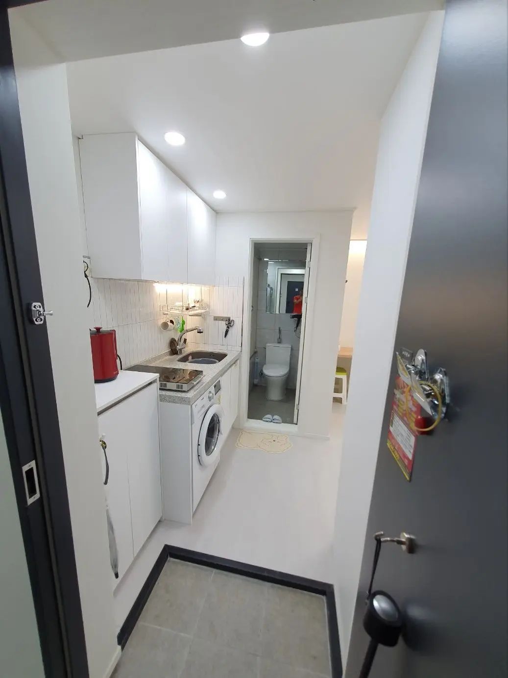 Room image 4