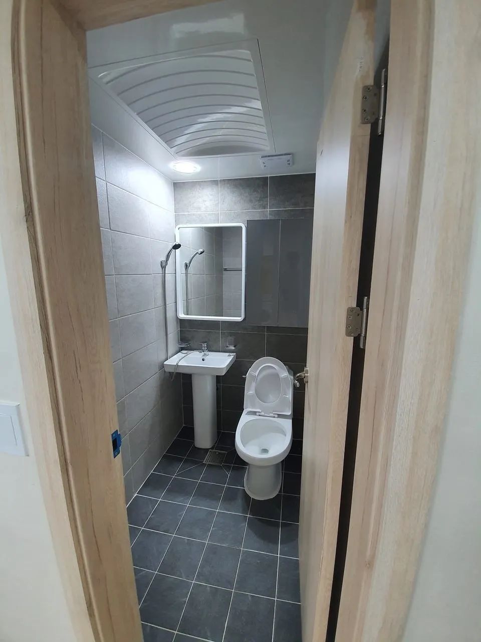 Room image 5