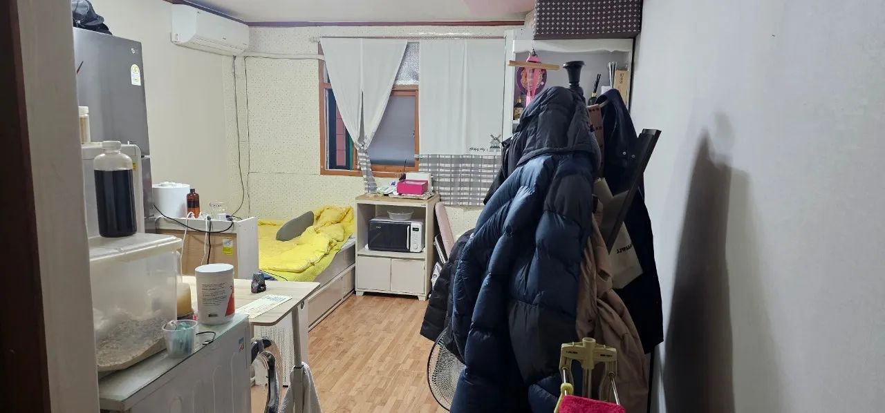 Room image 1