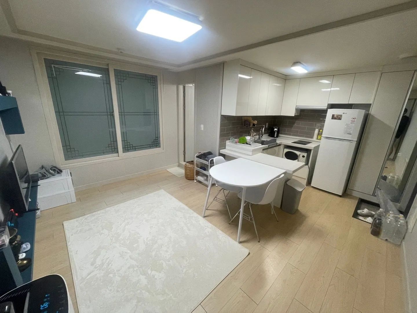 Room image 1