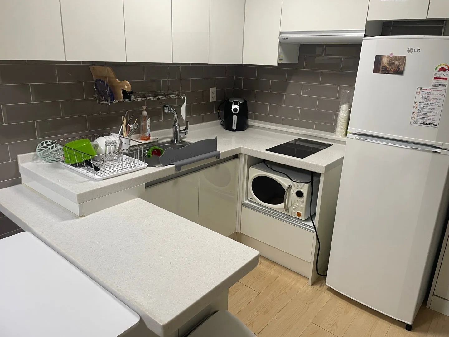 Room image 3