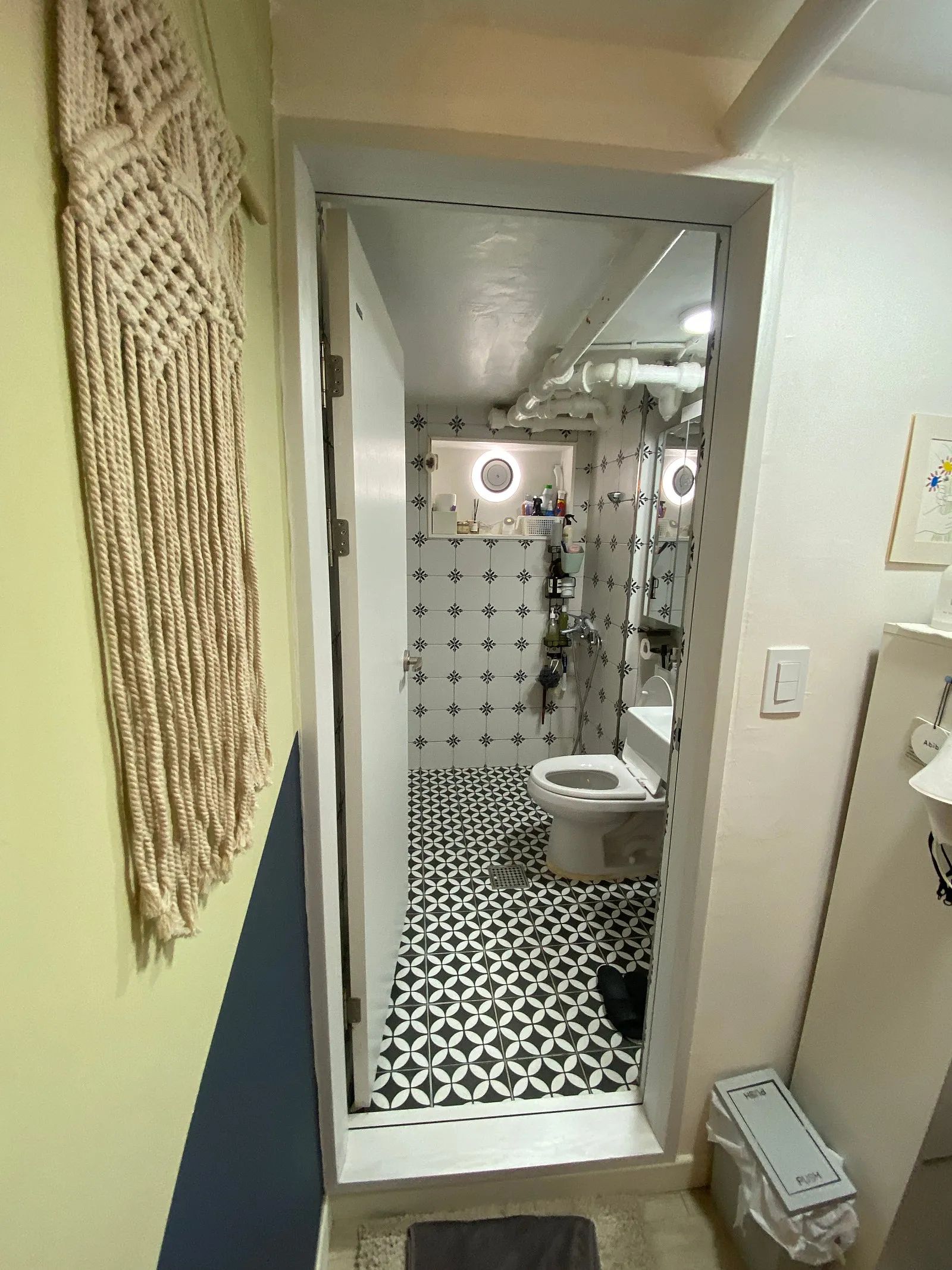 Room image 3