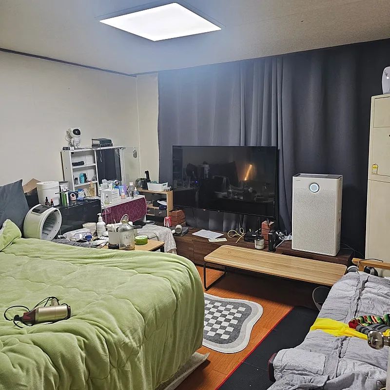 Room image 3