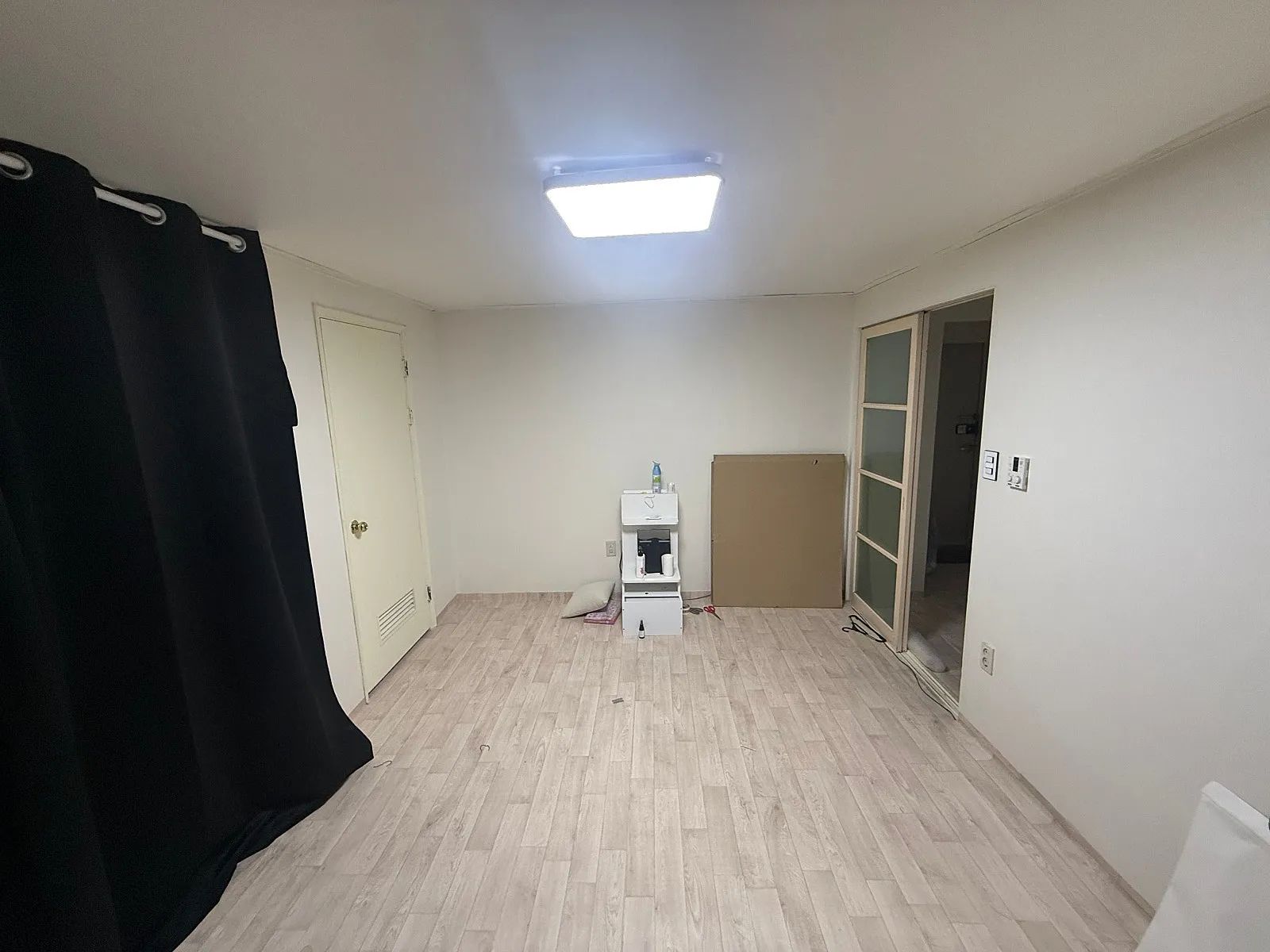 Room image 4