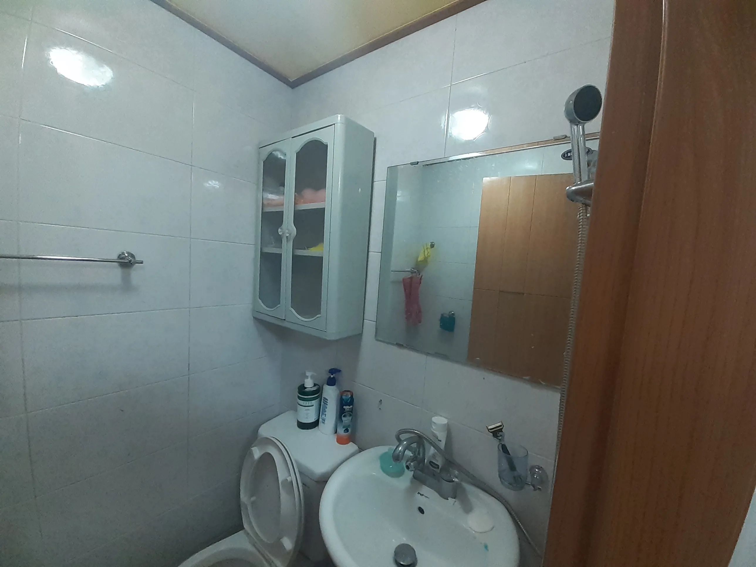 Room image 2