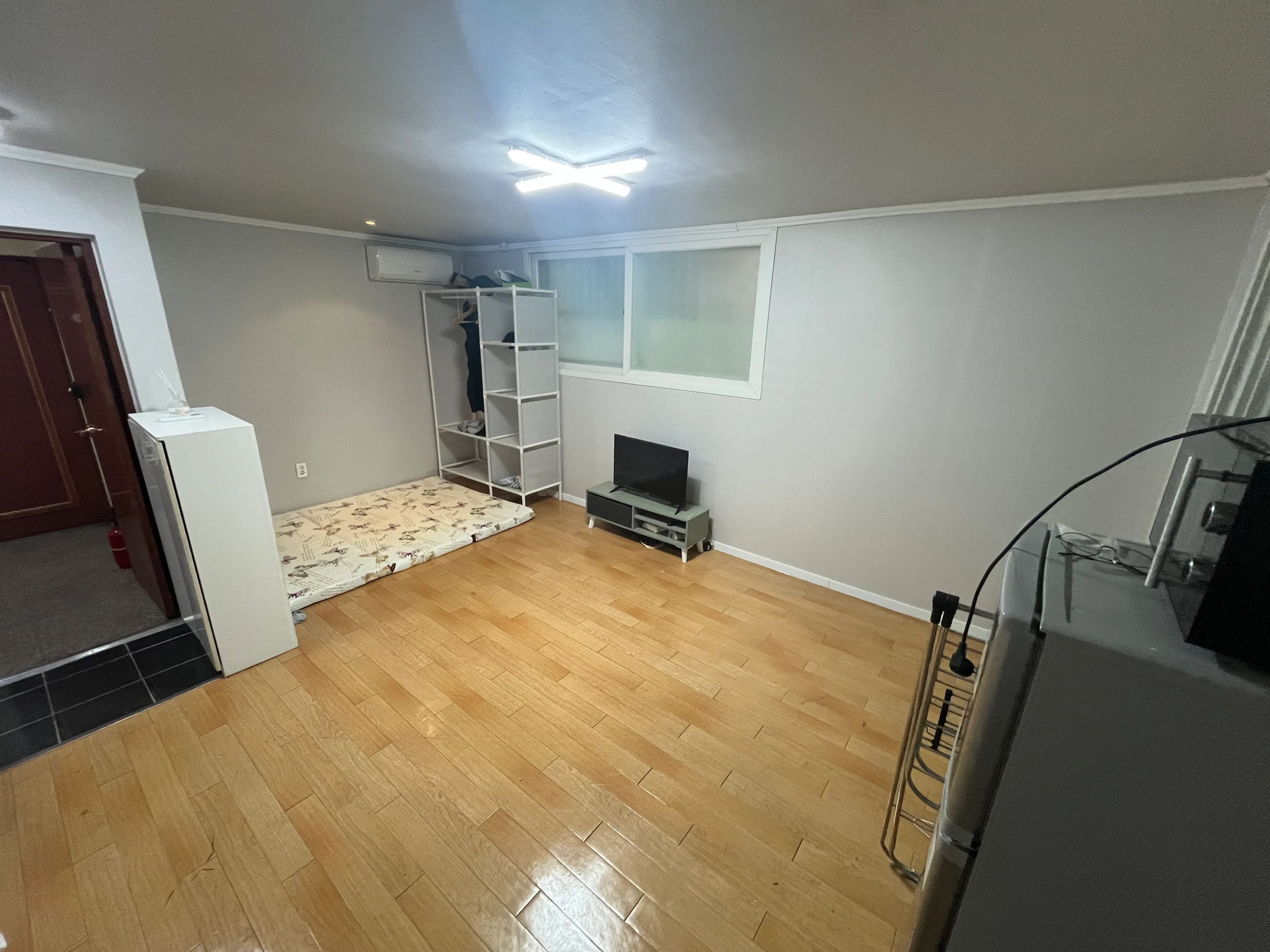 Room image 2