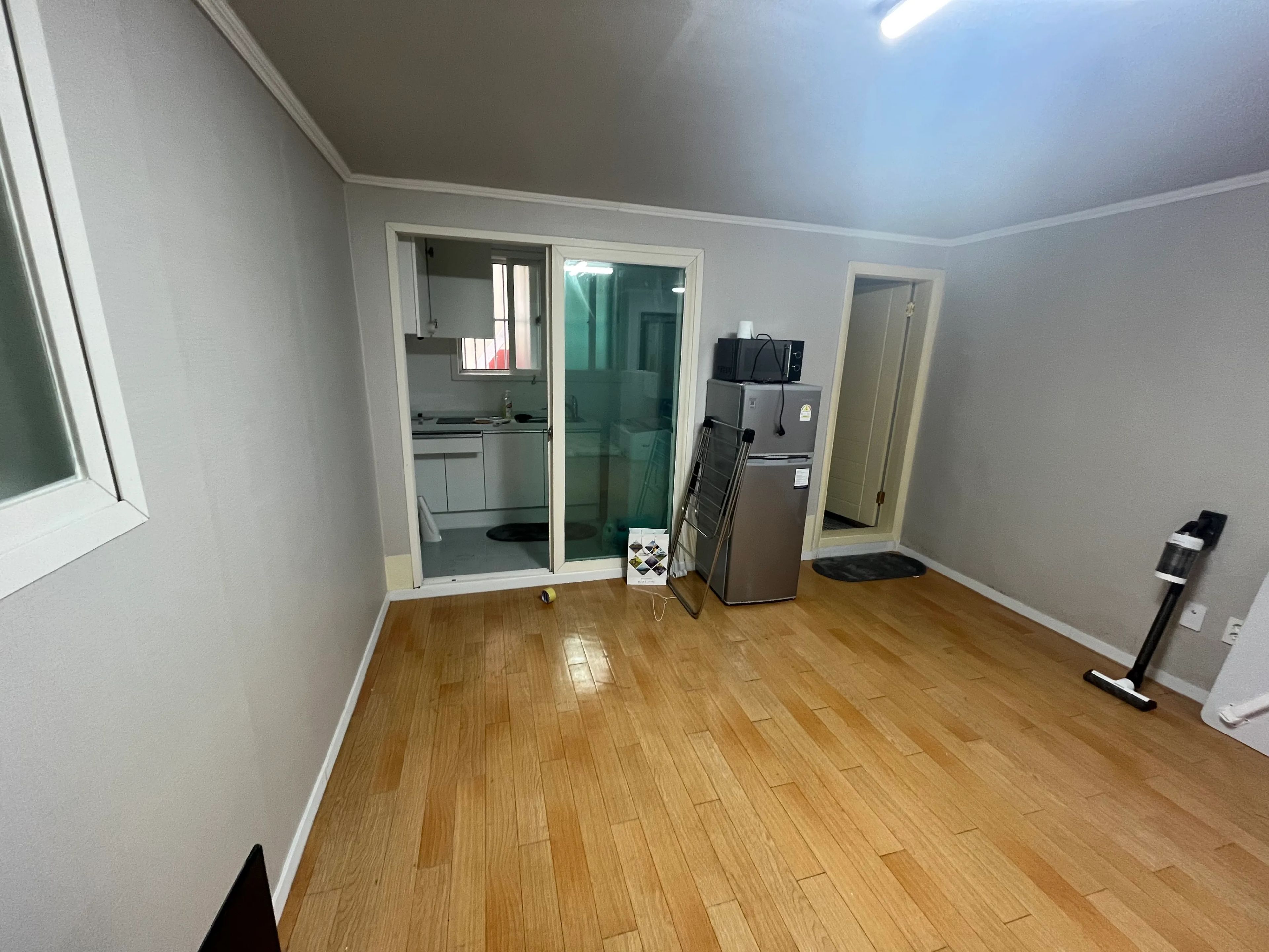 Room image 3