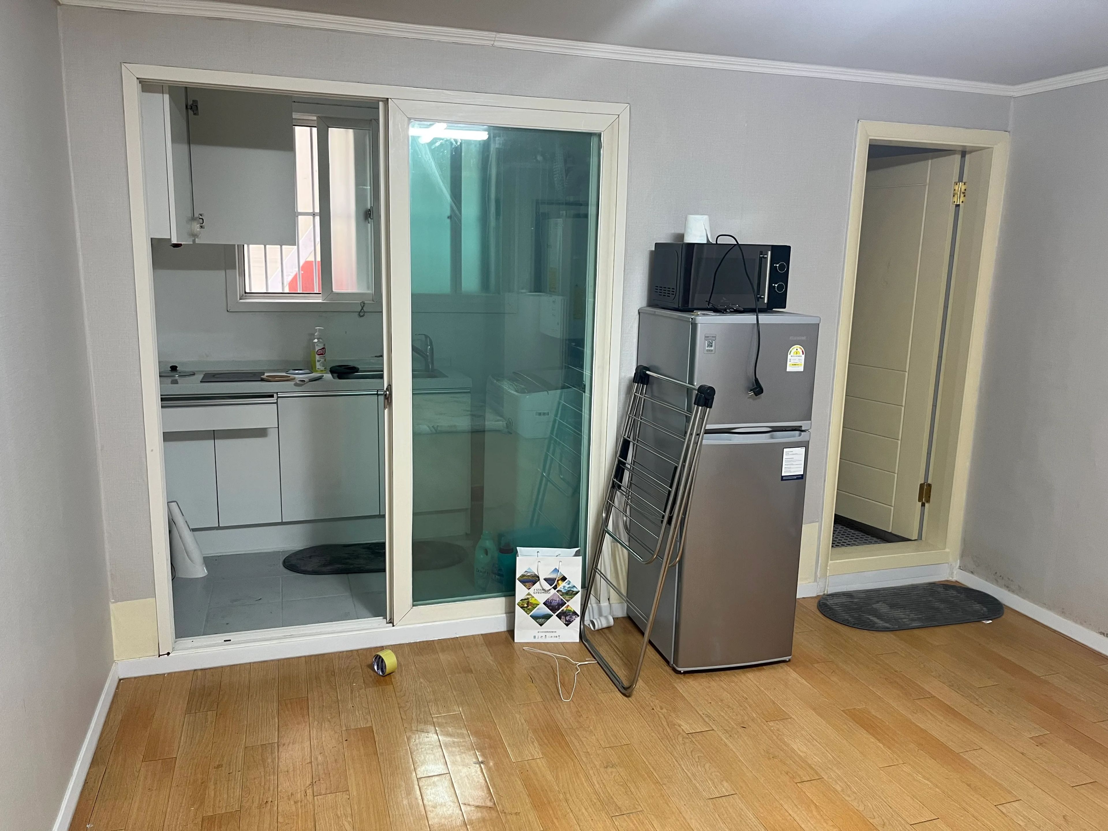 Room image 4